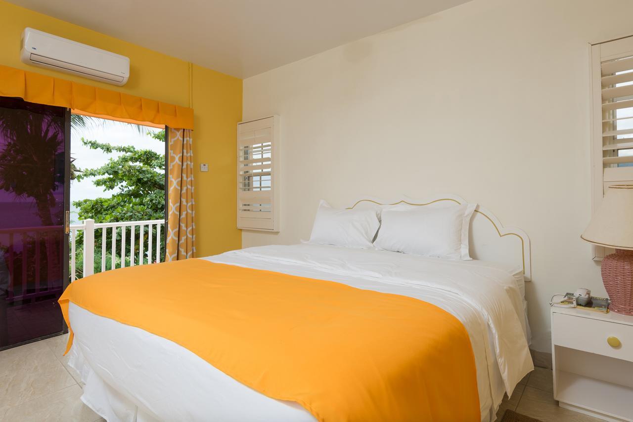 Bird Rock Beach Hotel Basseterre Exterior photo